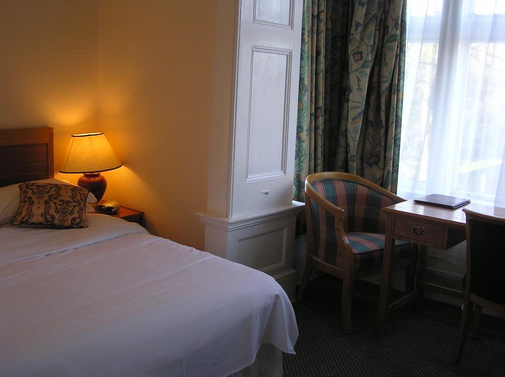 Cadogan Hotel Newmarket  Luaran gambar